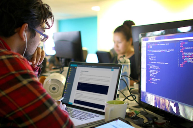 Top 5 reasons to learn Python Top 5 reasons to learn Python