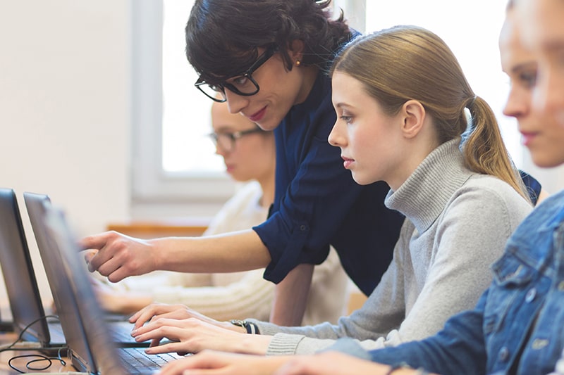 Why is SynergisticIT the best for Java Training Why is SynergisticIT the best for Java Training