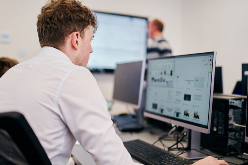 Who-can-enrol-in-this-Data-Science-Training Who can enrol in this Data Science Training
