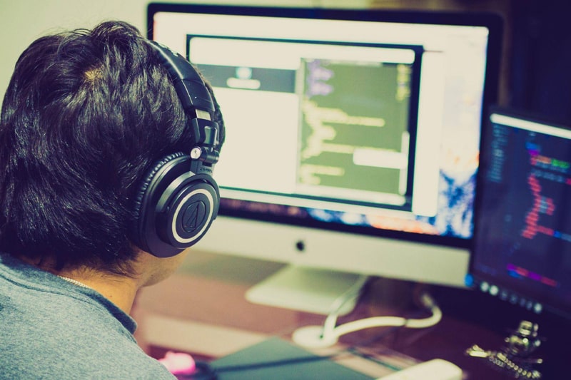 What are the advantages of learning Python? What are the advantages of learning Python?