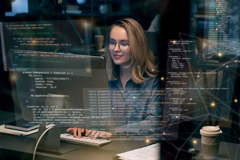 Top 5 Reasons to Learn Java-min Top 5 Reasons to Learn Java